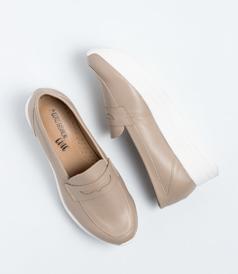 Lia Beige