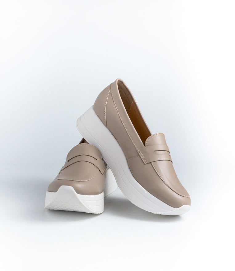 Lia Beige