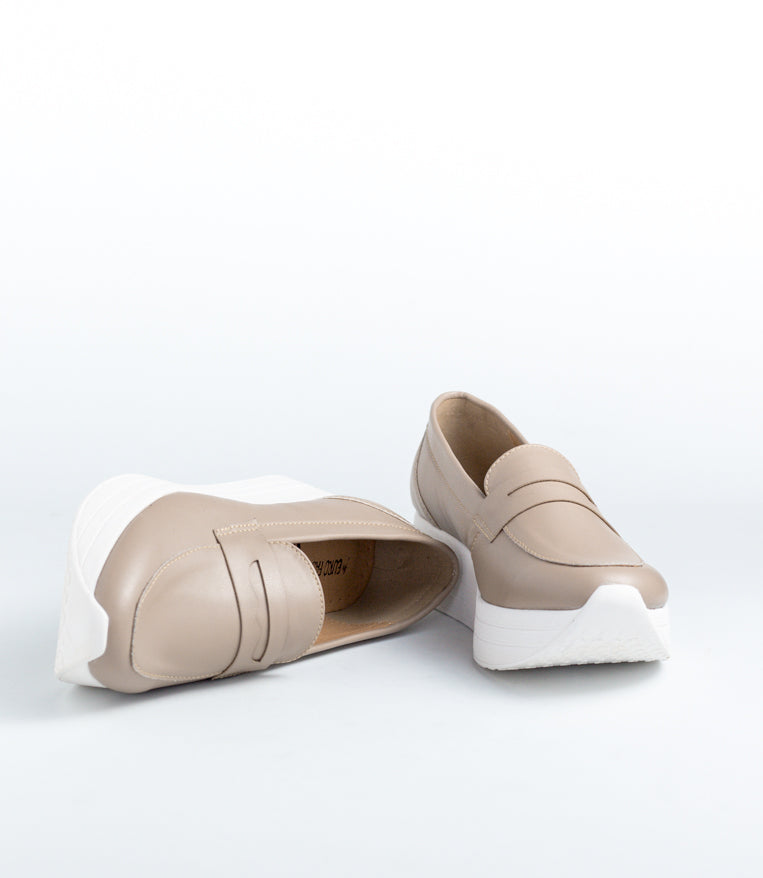 Lia Beige