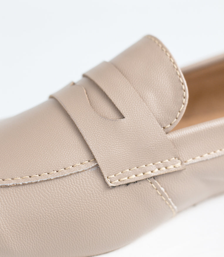 Lia Beige